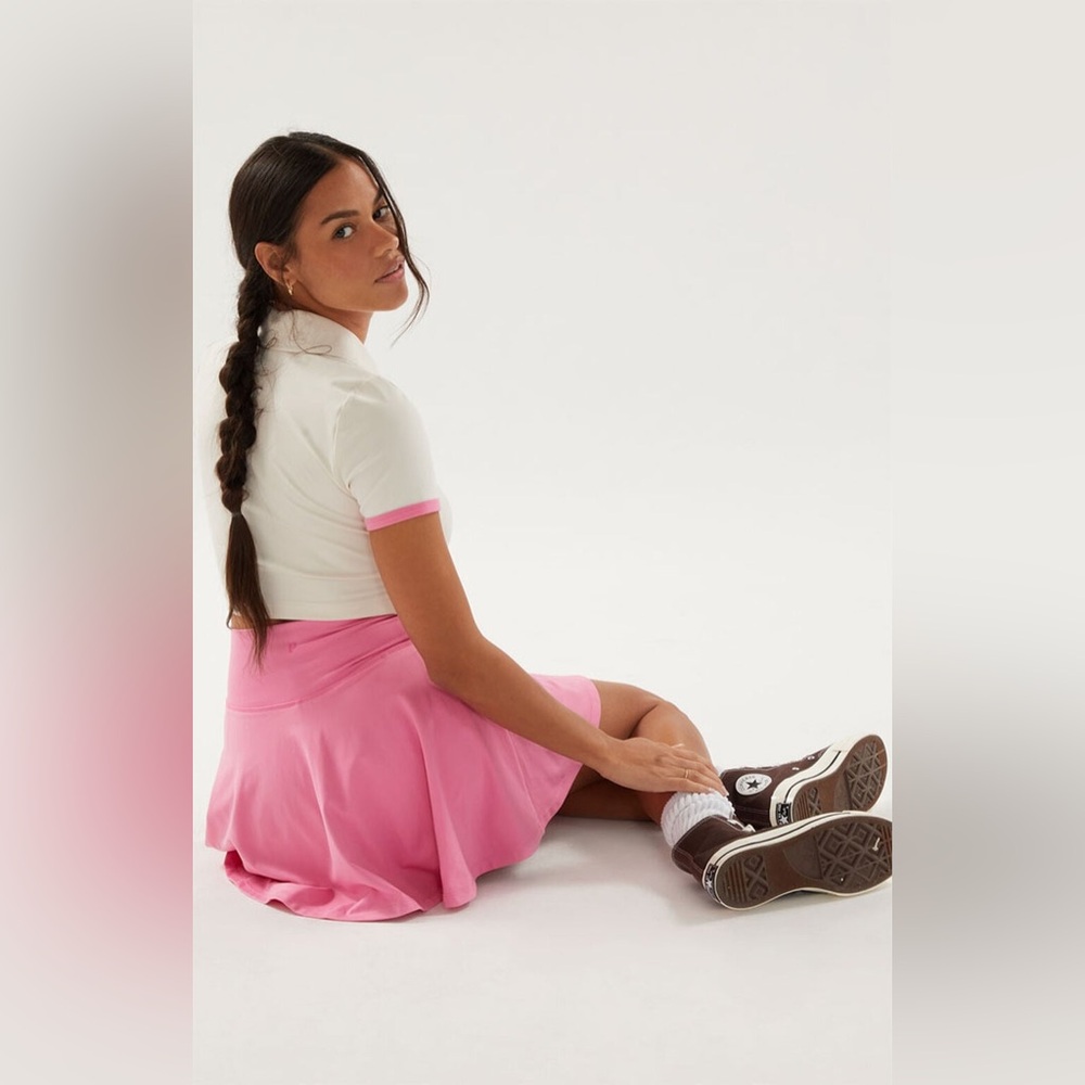 PacSun | PAC 1980 WHISPER Active Crossover Front Mini Skirt in Pink Medium - Picture 3 of 10